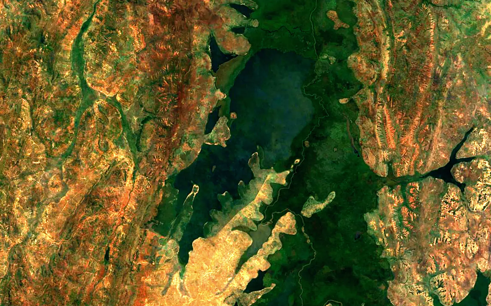 Lake Ihema seen from space (Sentinel-2)