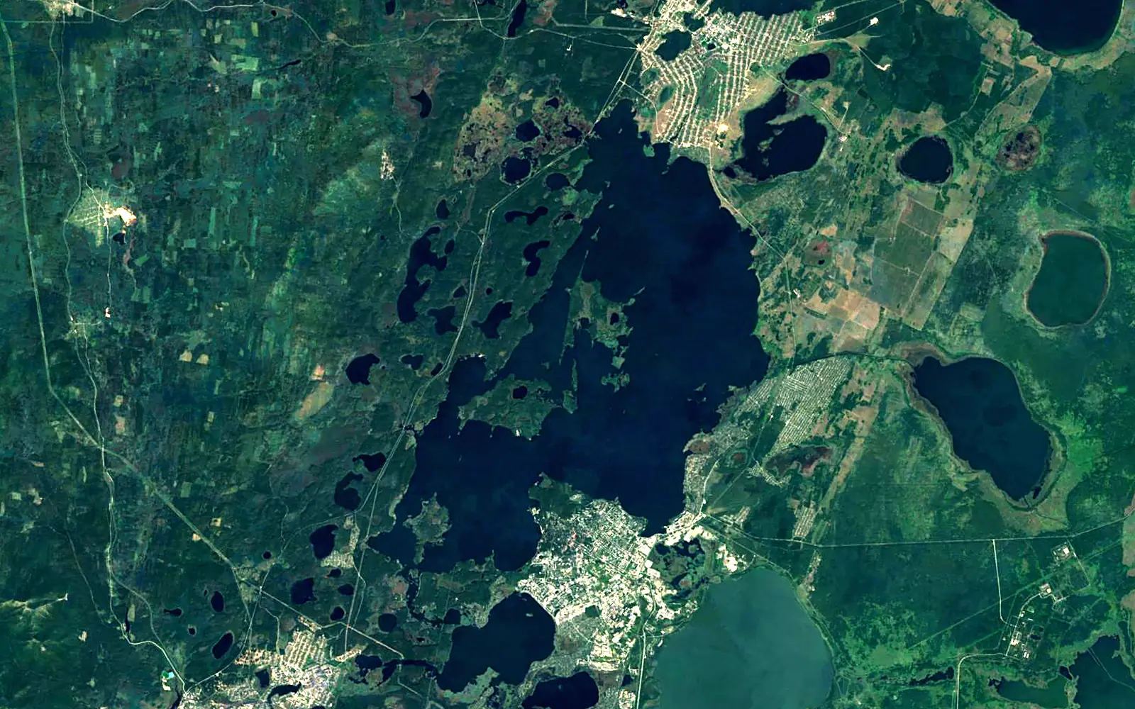 Lake Irtyash seen from space (Sentinel-2)