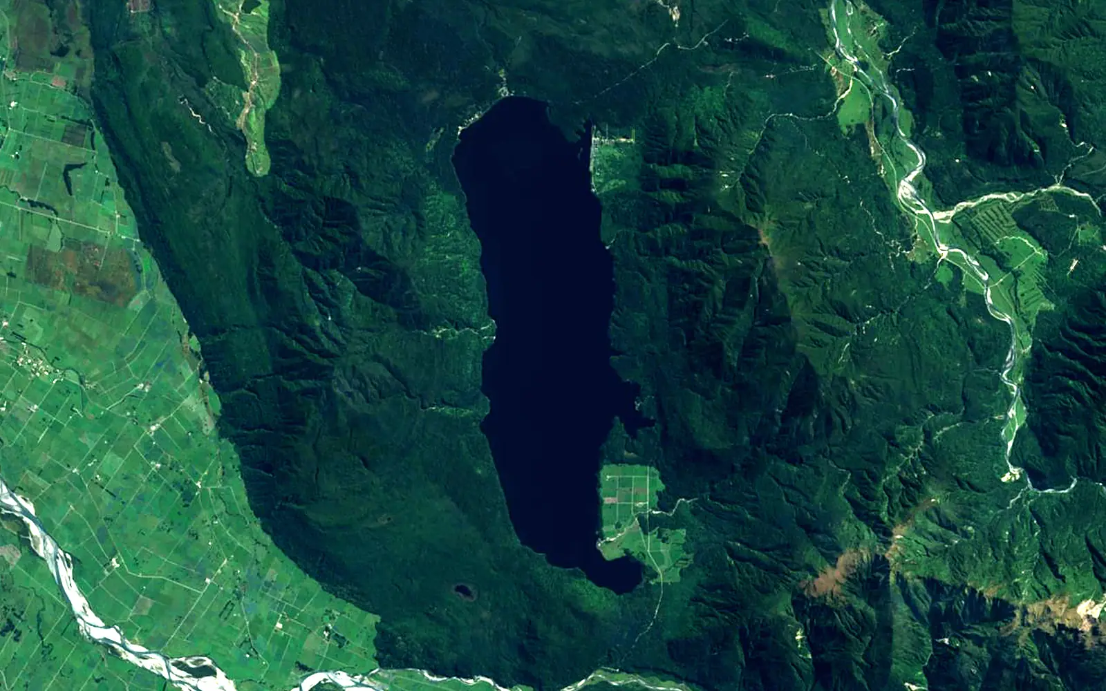 Lake Kaniere seen from space (Sentinel-2)