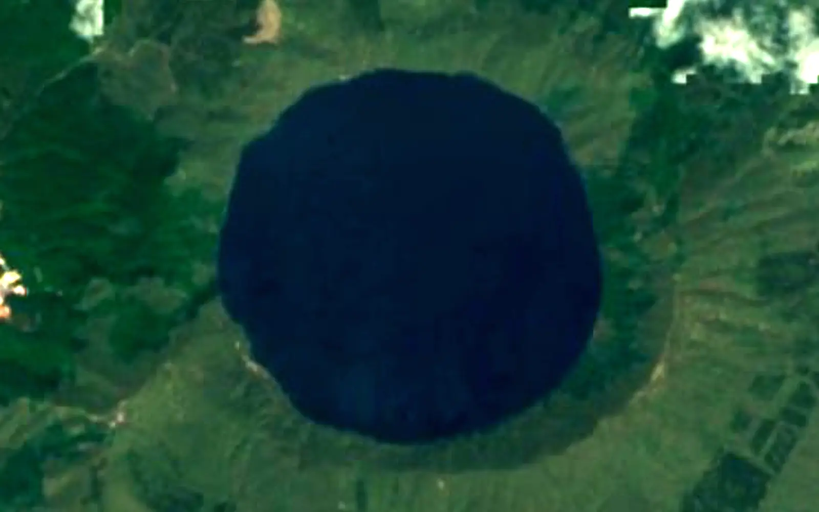 Lake Kuttara seen from space (Sentinel-2)