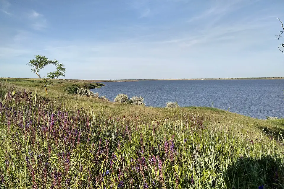 Lake Kitay2