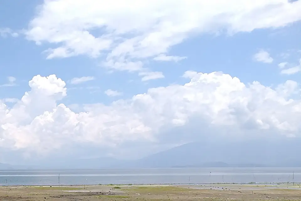 Lake Lanao in Tamparan, Lanao del Sur (cropped)