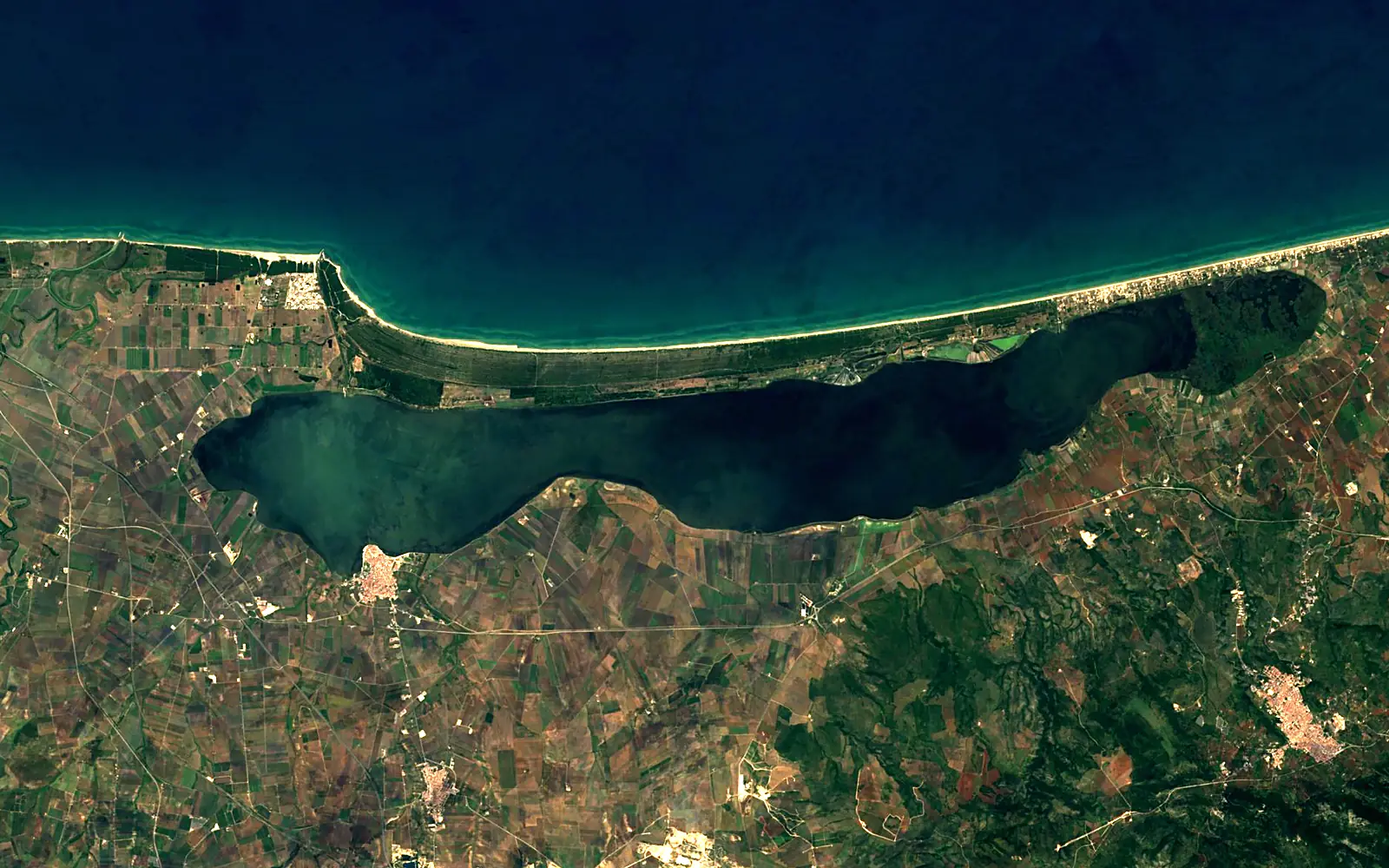 Lake Lesina seen from space (Sentinel-2)