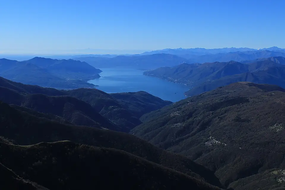 1004L Lago Maggiore, Italy
