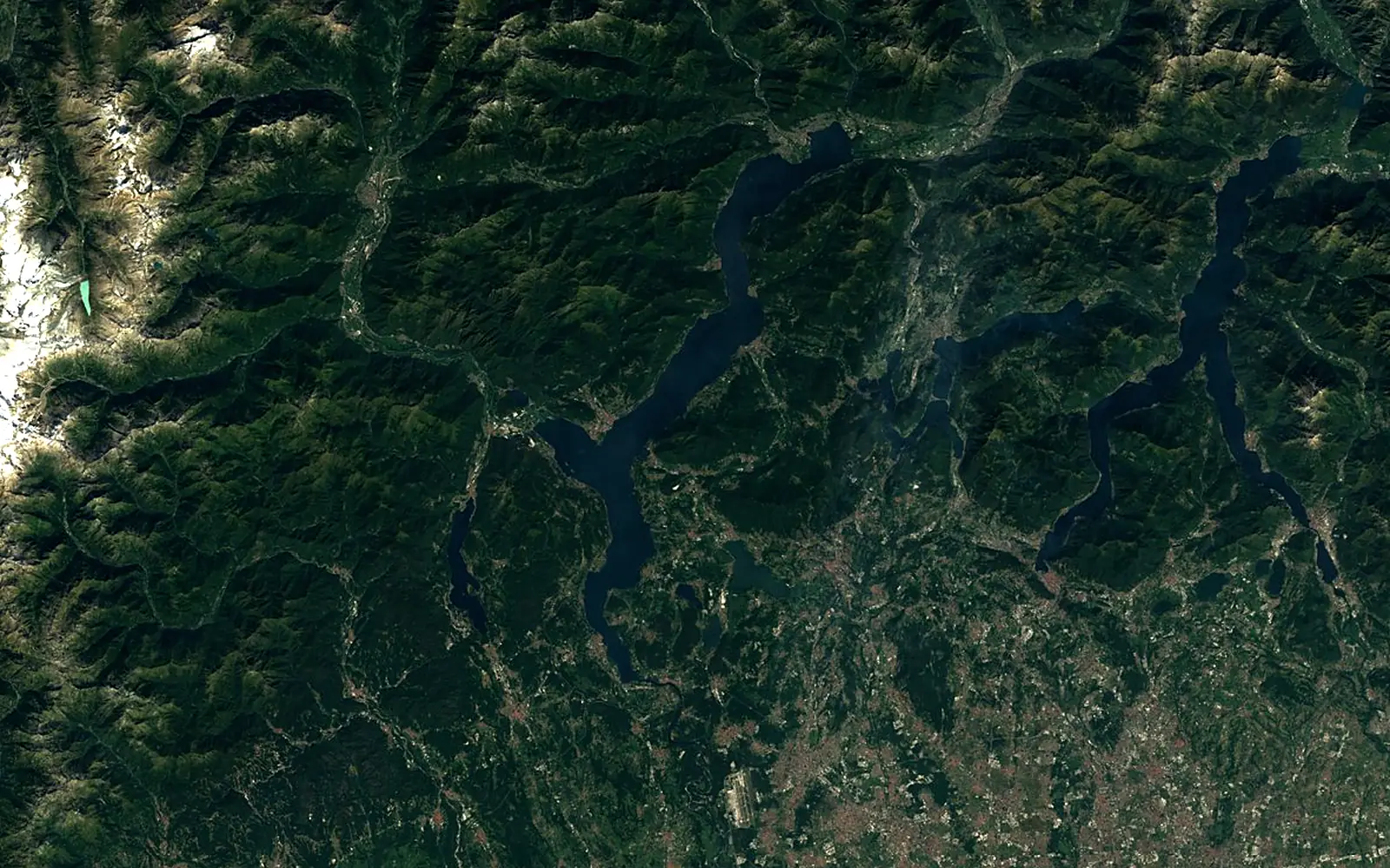 Lake Maggiore seen from space (Sentinel-2)