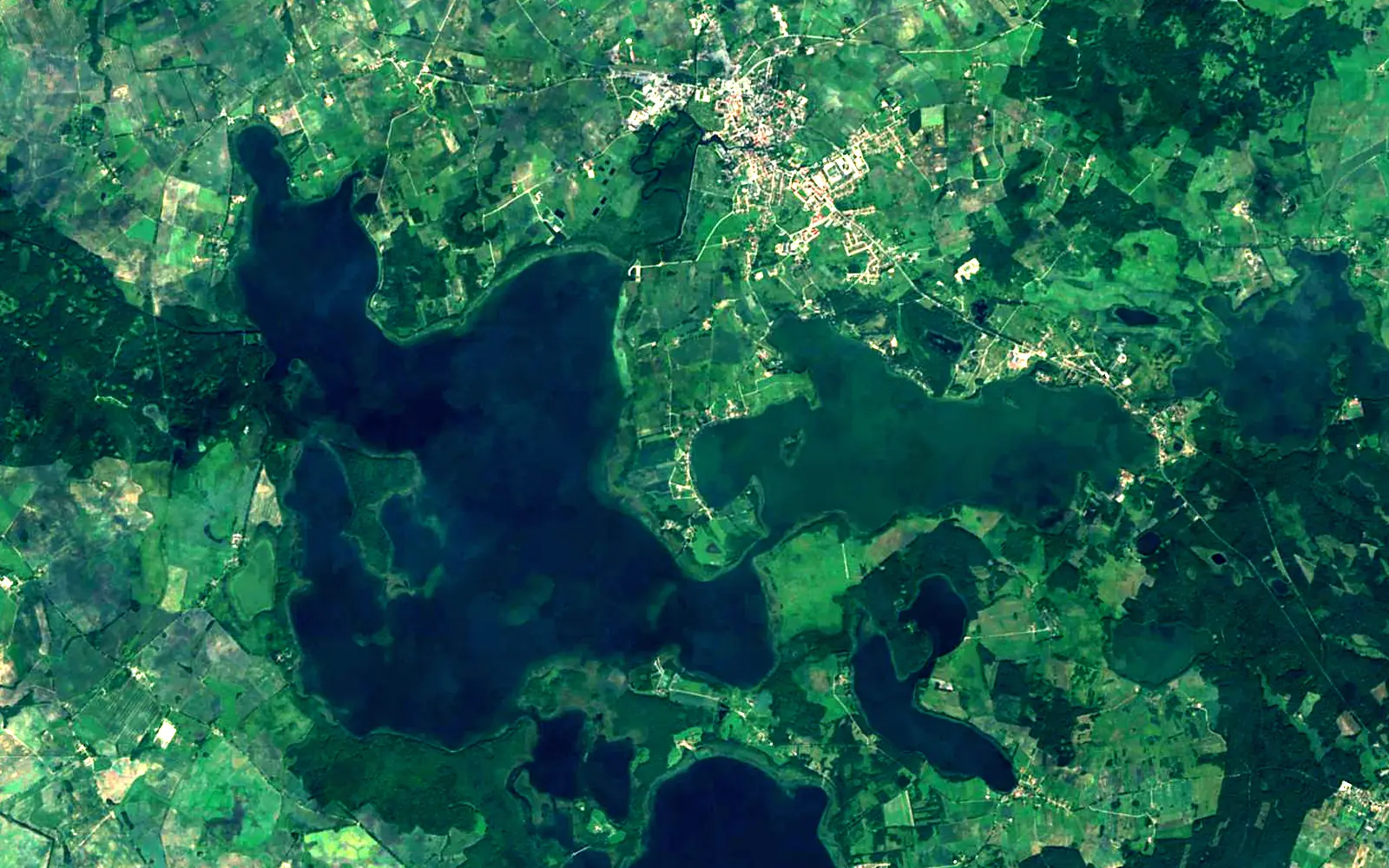 Lake Mamry seen from space (Sentinel-2)