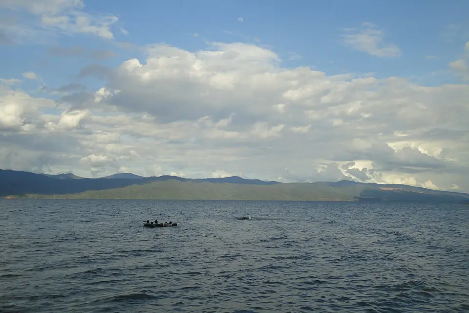 Pemandangan yang Indah Danau Matano