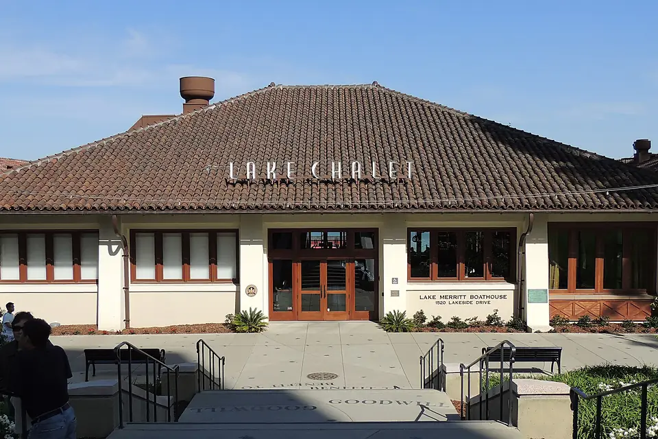 Lake Chalet, Oakland, CA
