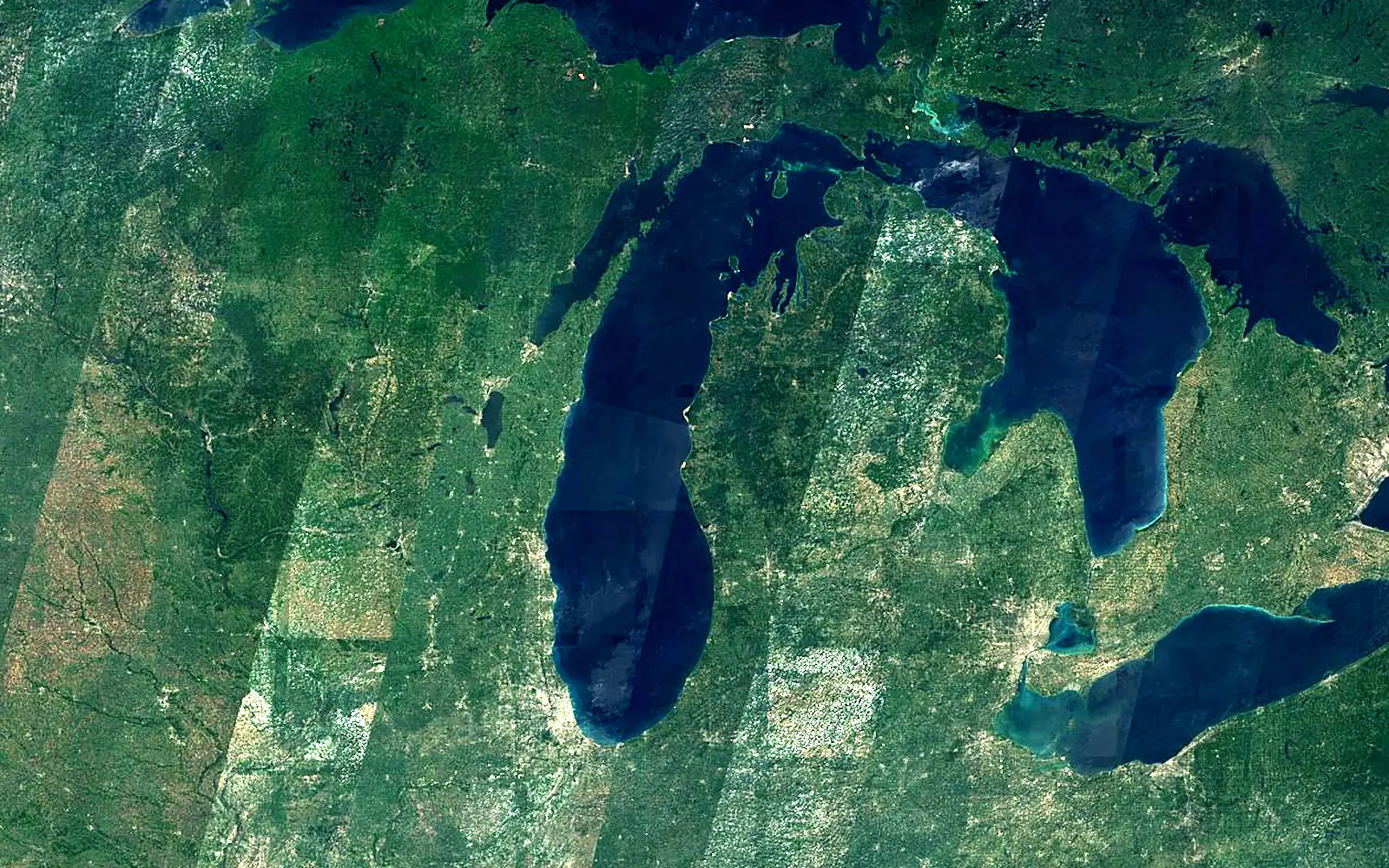 Lake Michigan seen from space (Sentinel-2)