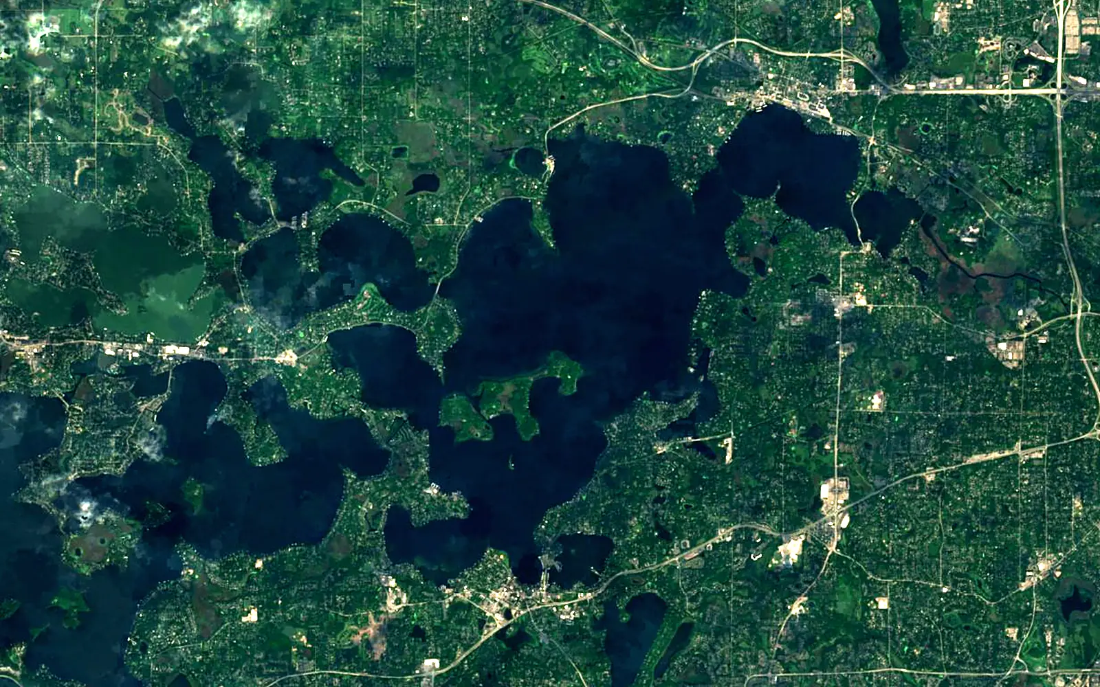 Lake Minnetonka seen from space (Sentinel-2)