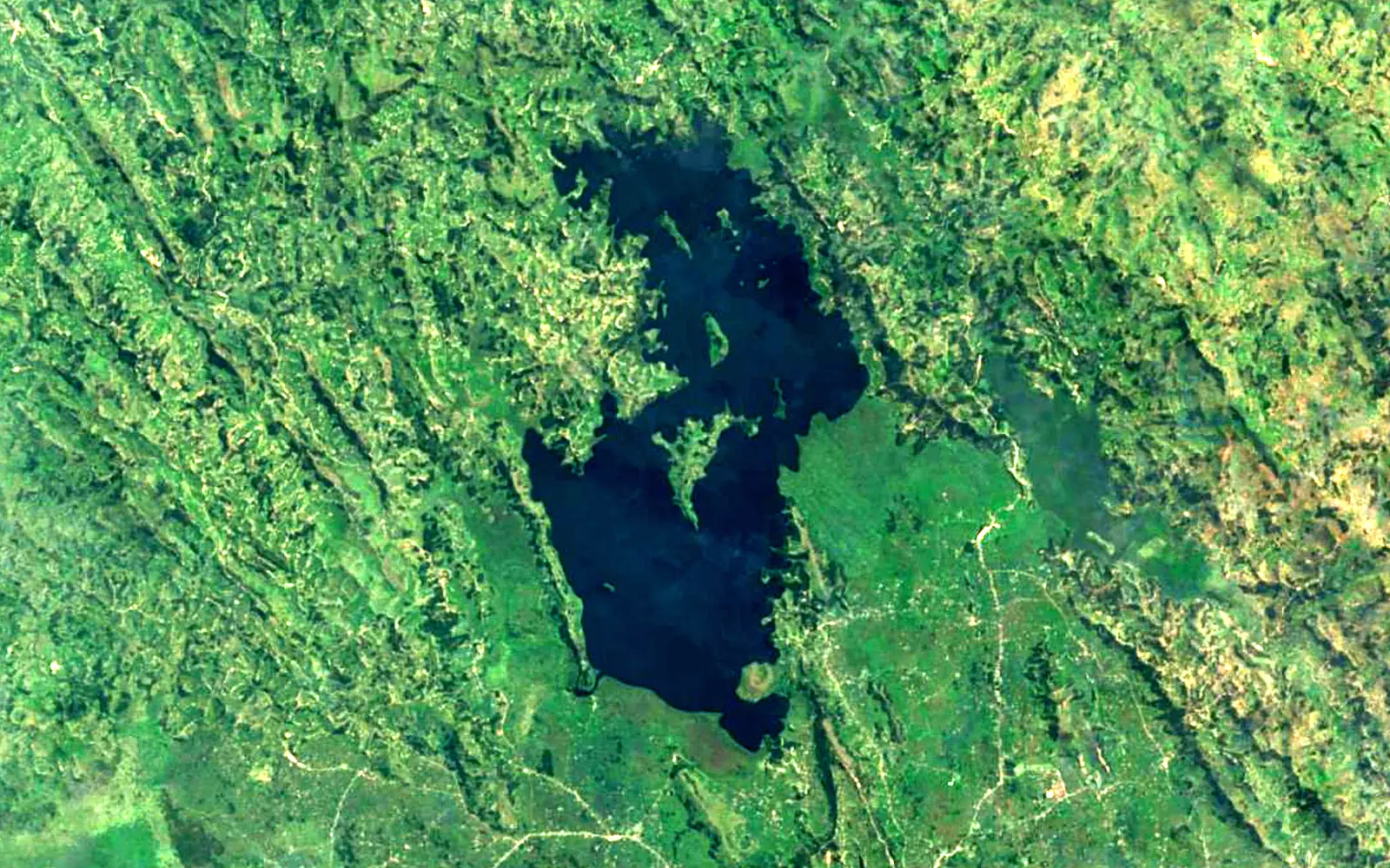 Lake Mutanda seen from space (Sentinel-2)