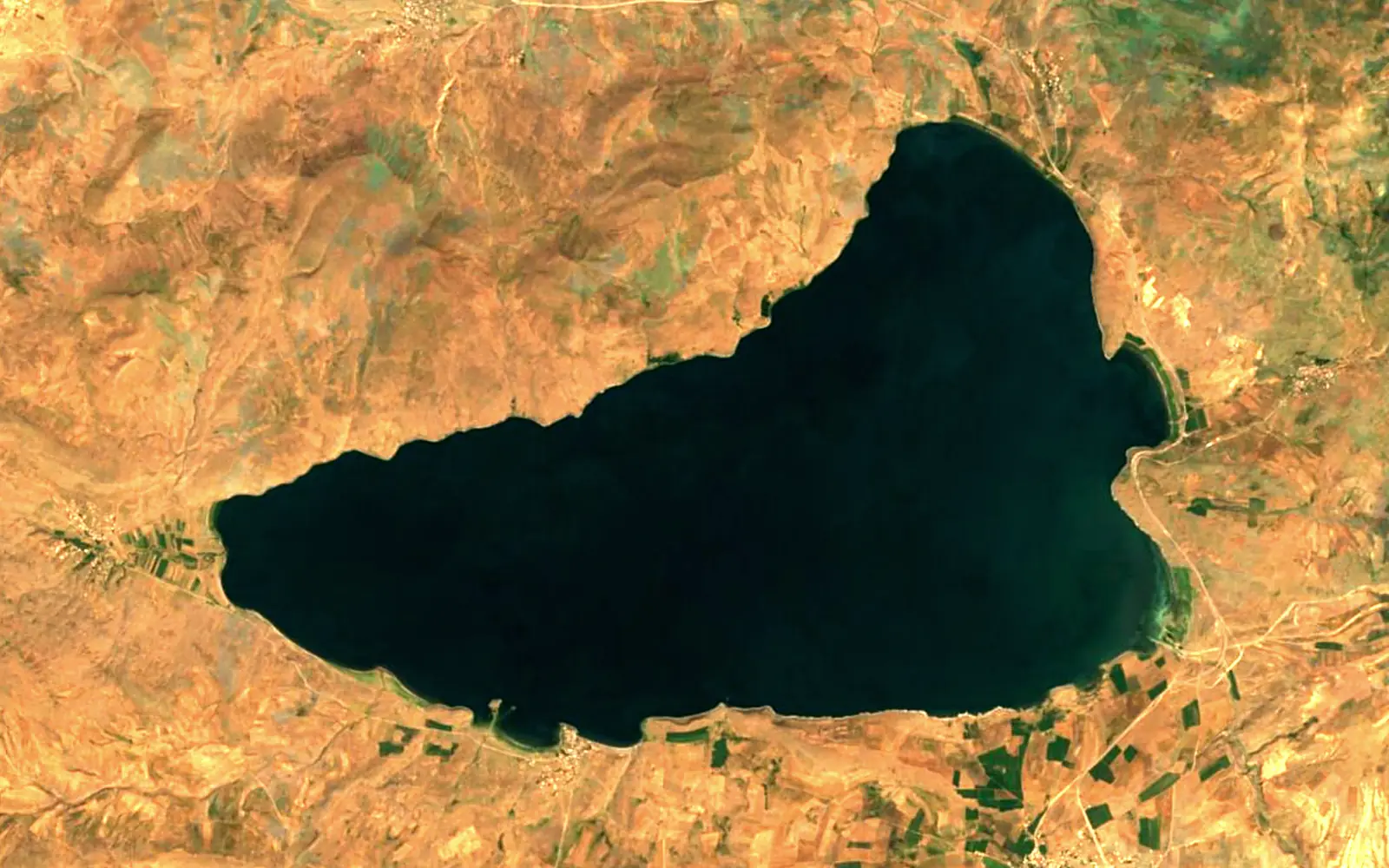 Lake Nazik seen from space (Sentinel-2)
