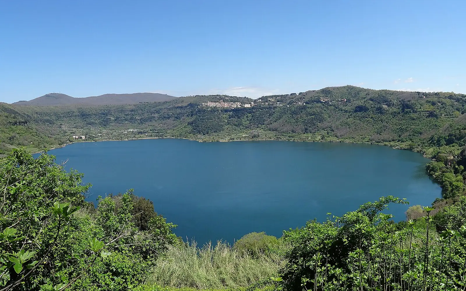 Panoramica del Lago di Nemi
