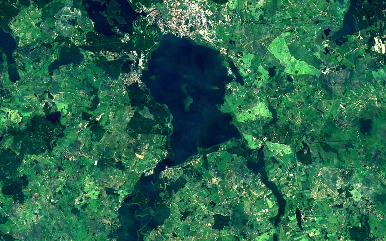 Lake Niegocin seen from space (Sentinel-2)