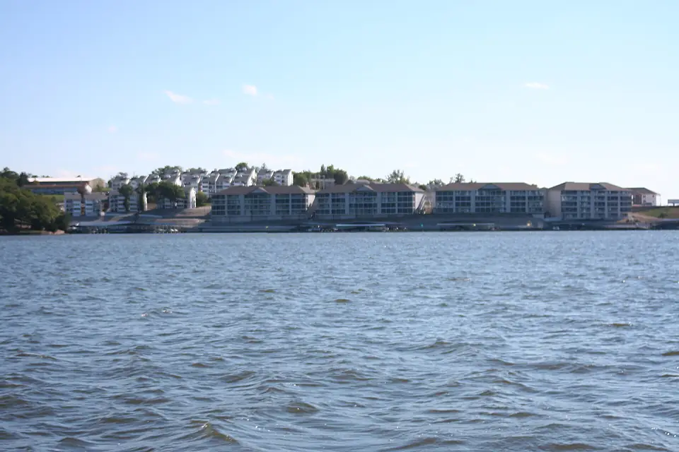 Lake of the Ozarks, MO Condos 01