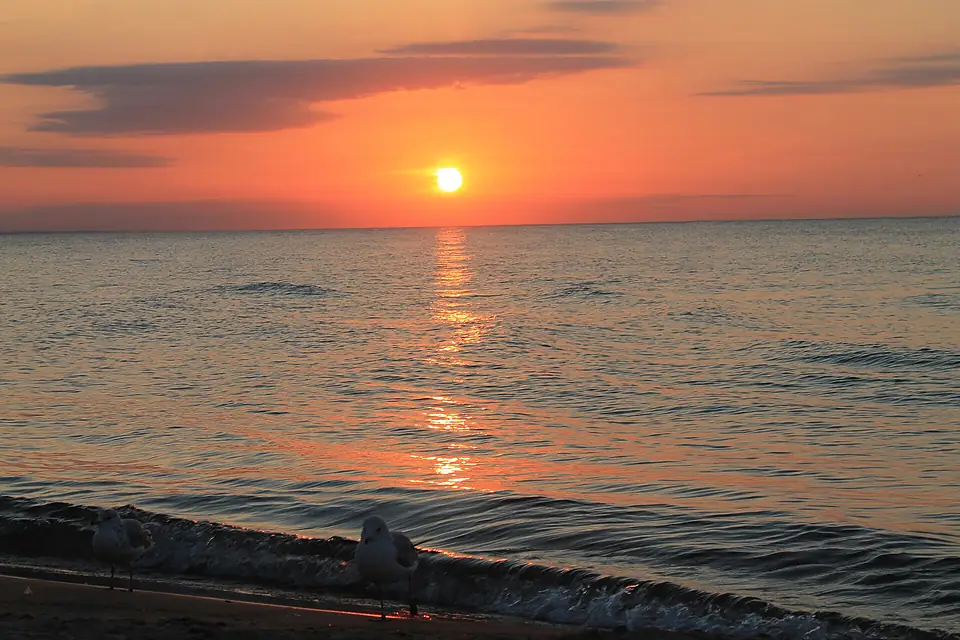 A Sunrise in Lake Ontario