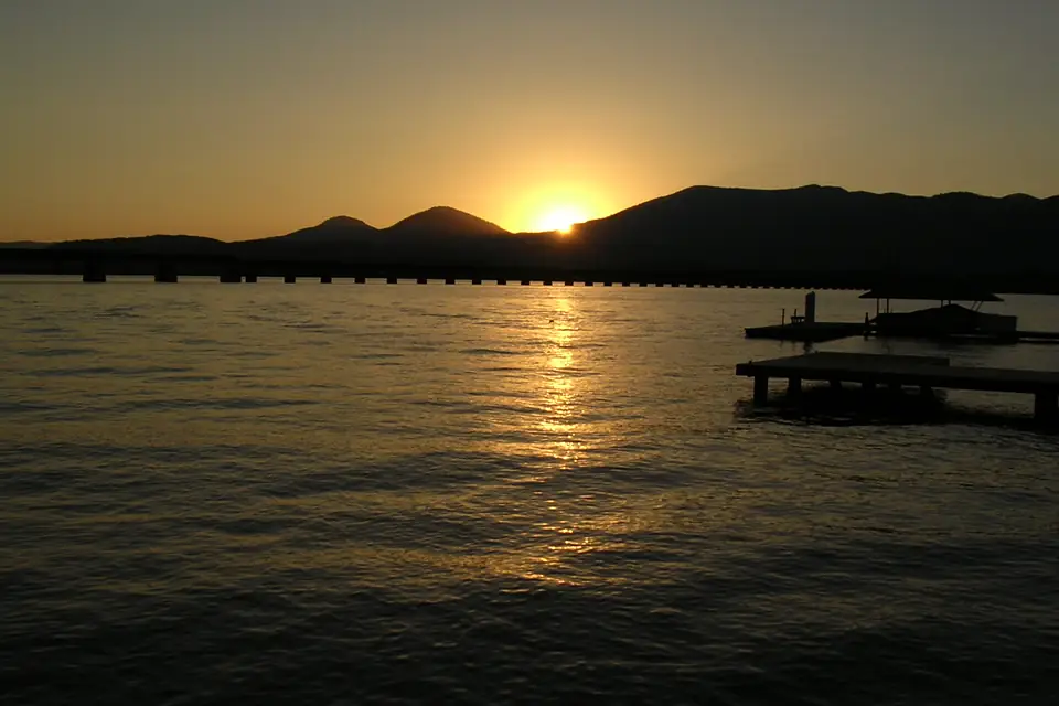 Sunset on the Lake - panoramio