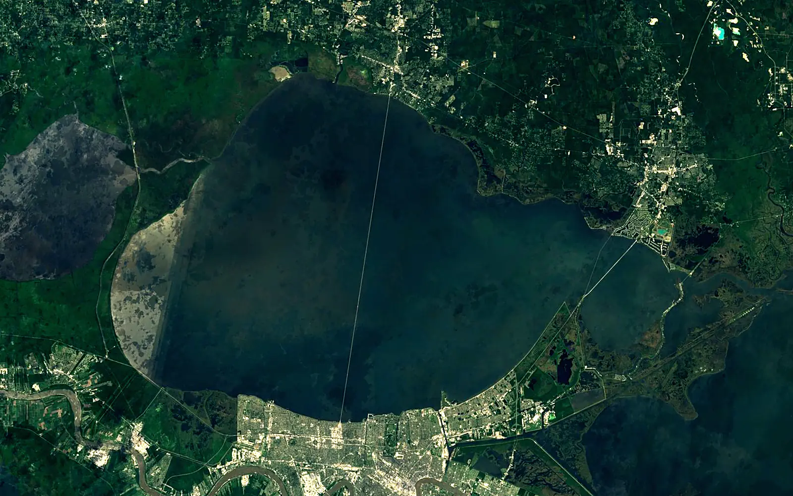 Lake Pontchartrain seen from space (Sentinel-2)