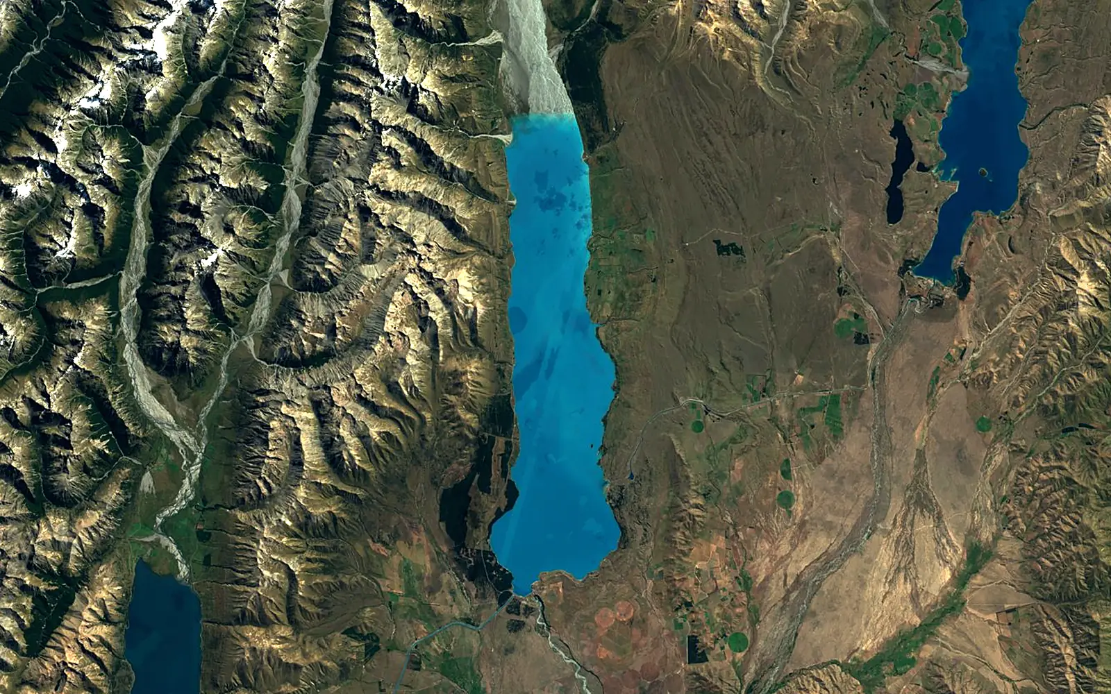 Lake Pukaki seen from space (Sentinel-2)
