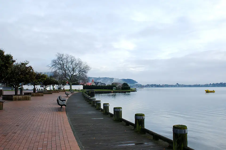 A Beautiful View of Lake Rotorua NZ - panoramio
