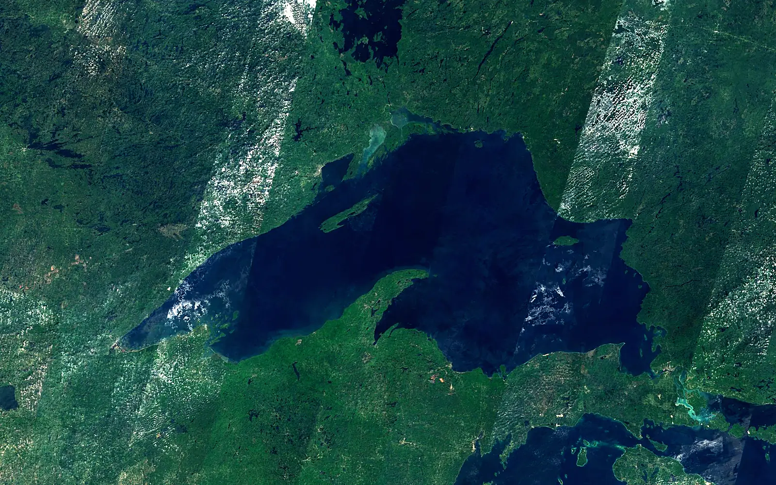 Lake Superior seen from space (Sentinel-2)