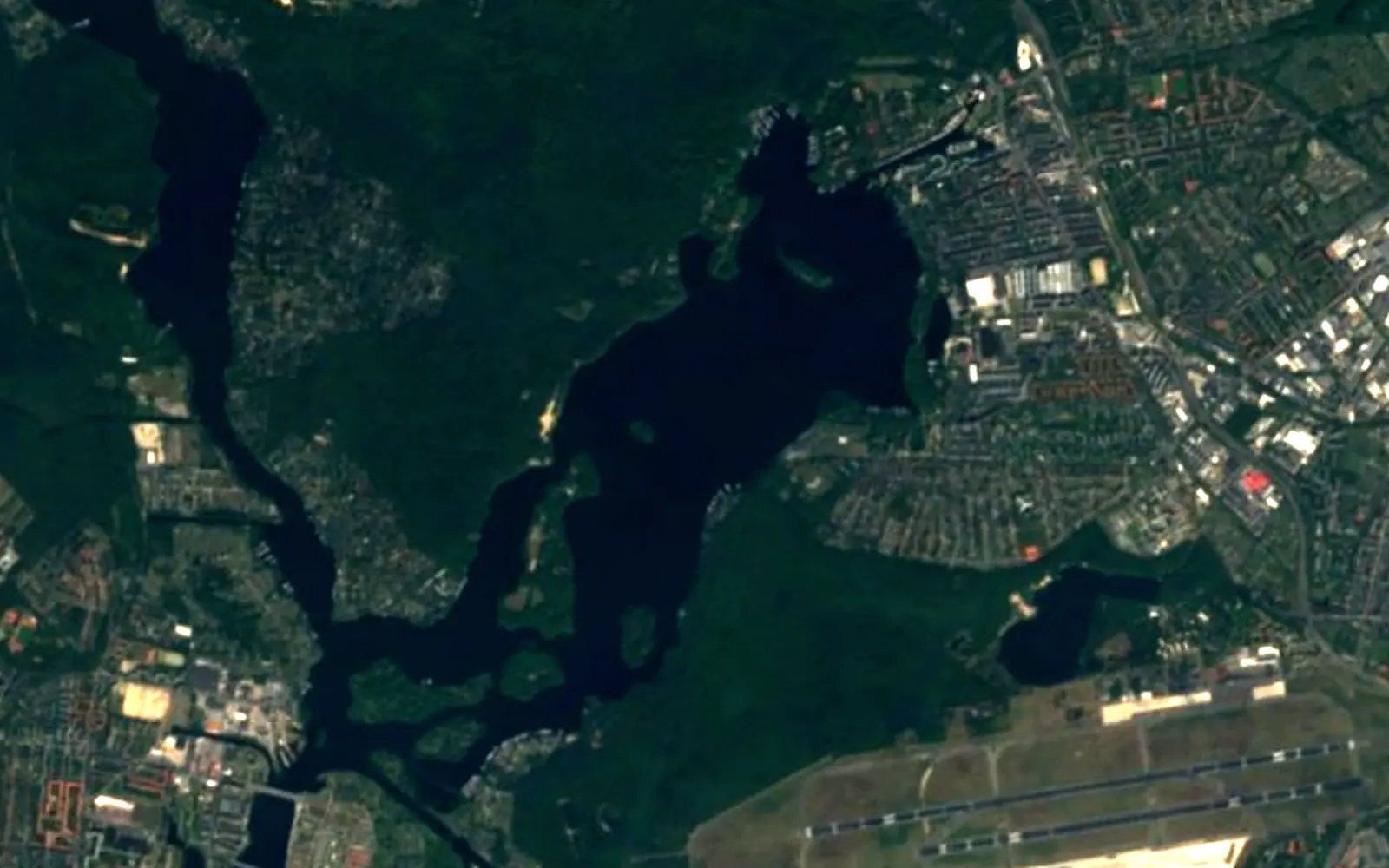 Lake Tegel seen from space (Sentinel-2)