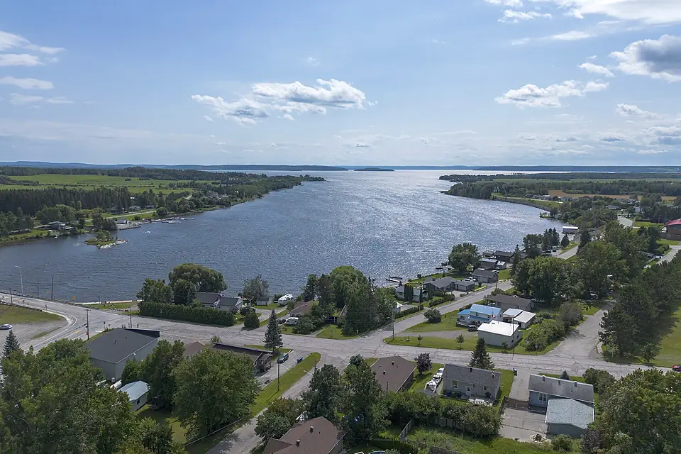 Baie Paulson, Canada