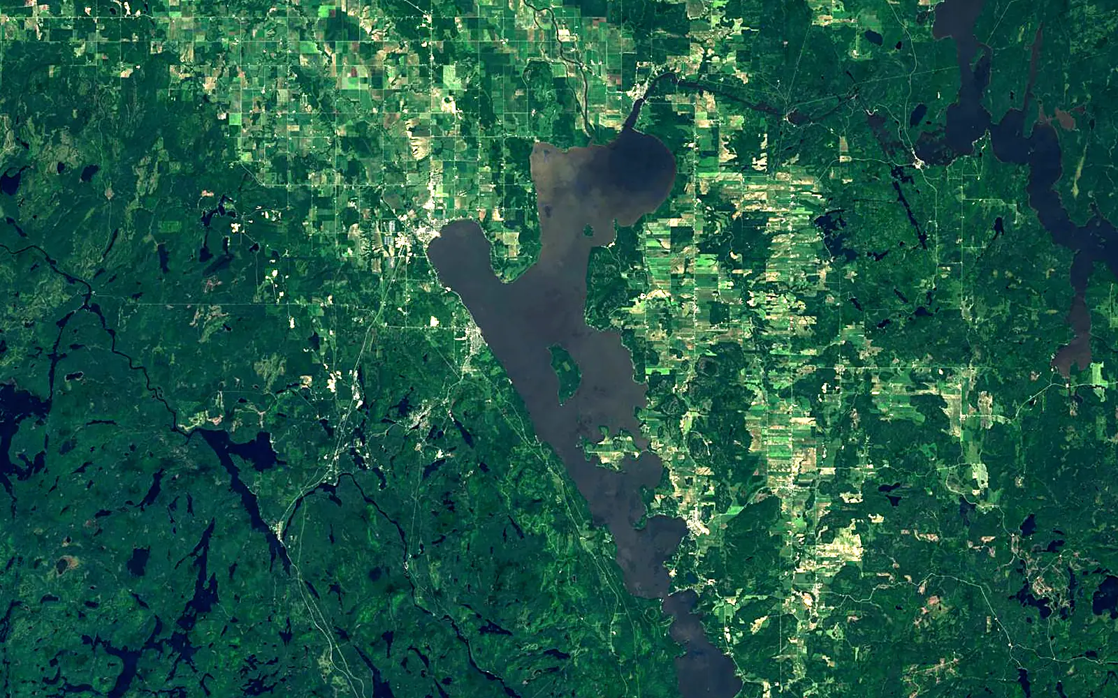 Lake Timiskaming seen from space (Sentinel-2)