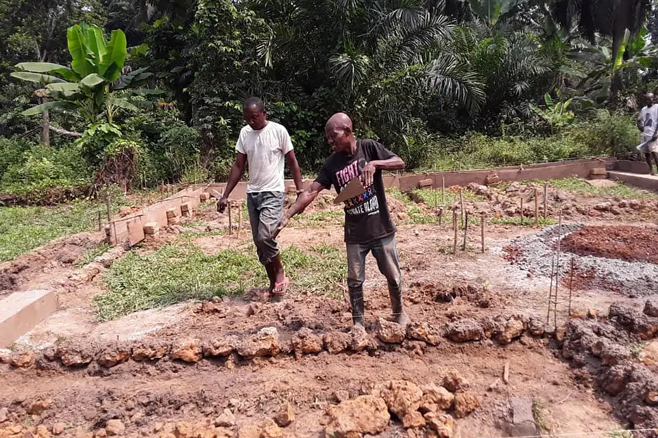 Mooto in construction