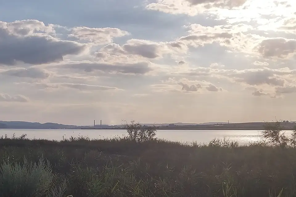 Lake Varna (cropped)