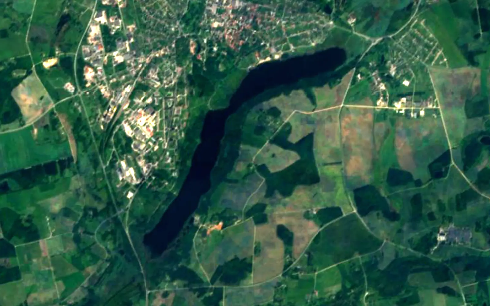Lake Viljandi seen from space (Sentinel-2)