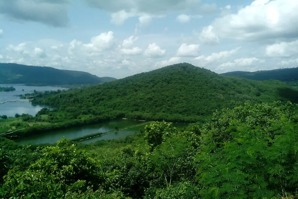 A Portion of the course of the Volta Lake AKOSOMBO, GHANA. 2