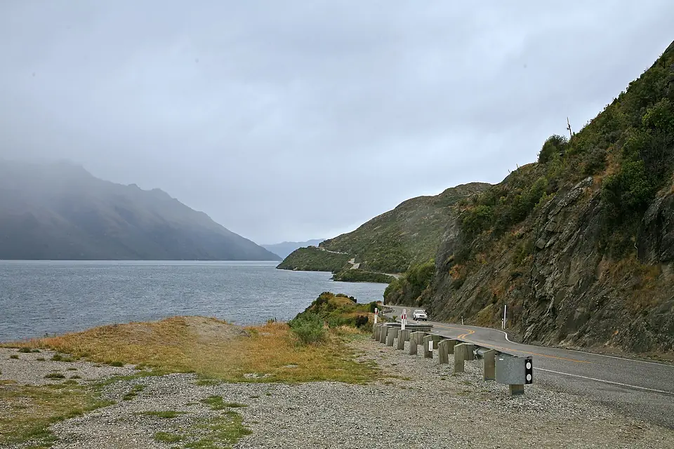 00 1348 Lake Wakatipu - New Zealand