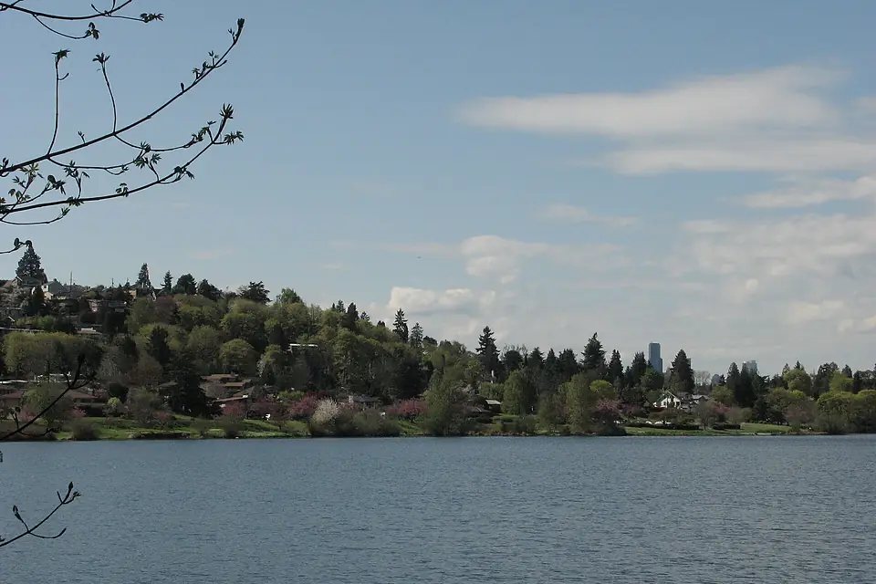2009-04-24, Lake Washington (King County, Washington), 144348