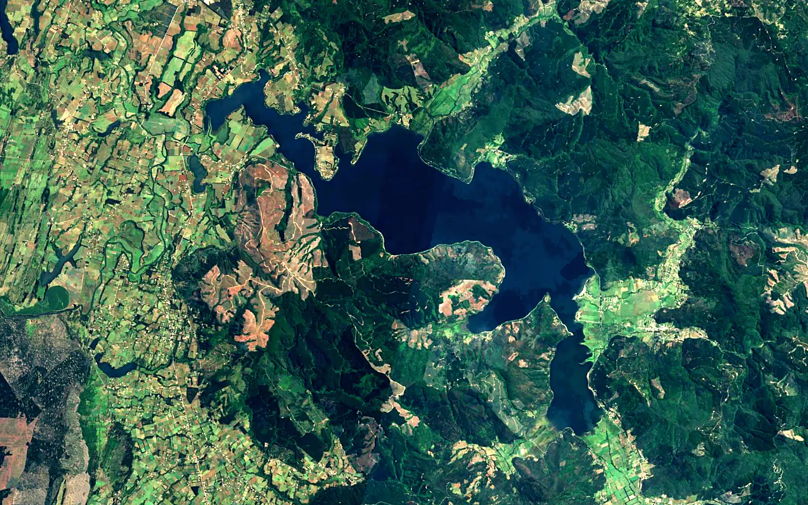 Lanalhue Lake seen from space (Sentinel-2)