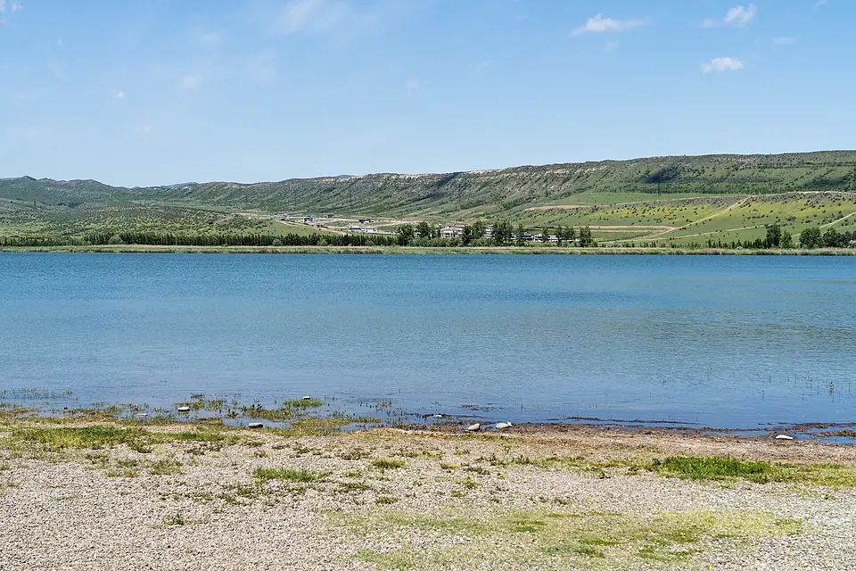2024-05-23 Lisi Lake 1