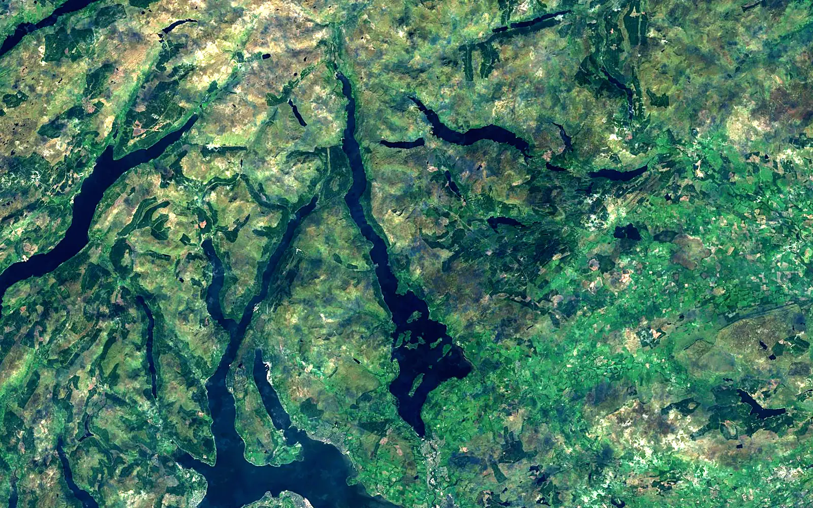 Loch Lomond seen from space (Sentinel-2)