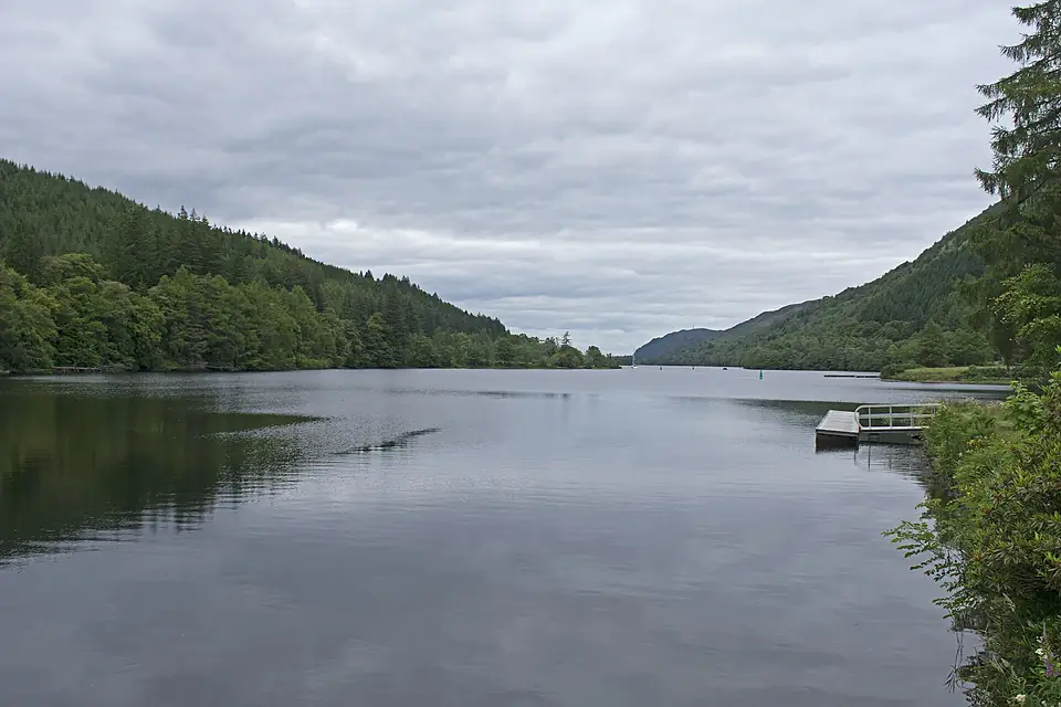 Laggan Loch Oich seen from the southern end 2