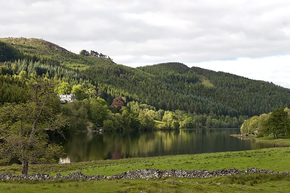 2011 Perthshire Loch Tummel 6-06-2011 19-34-07