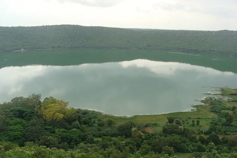 Lonar Crater Aug 2011