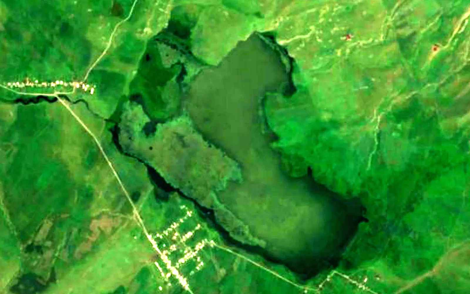 Madatapa Lake seen from space (Sentinel-2)