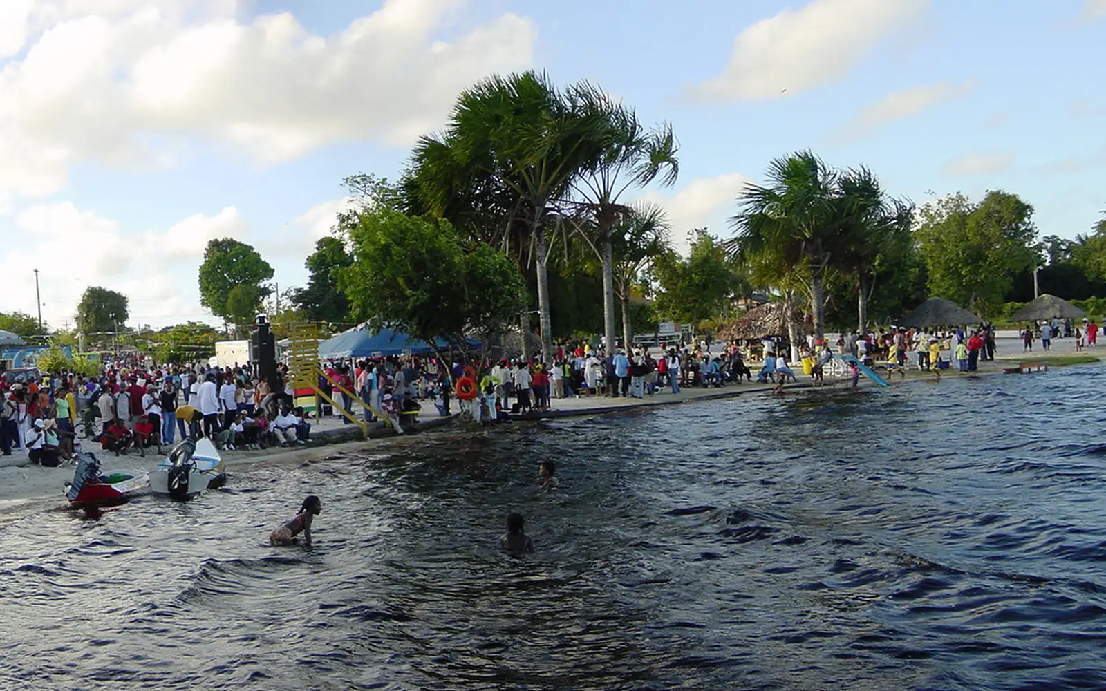 Mainstay Lake - panoramio
