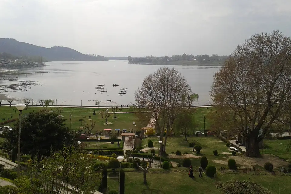 Manasbal Lake