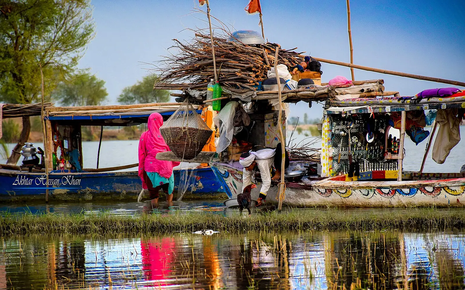 Mohanas of Manchar Lake