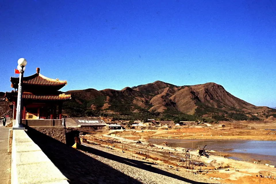 SHISANLING RESERVOIR