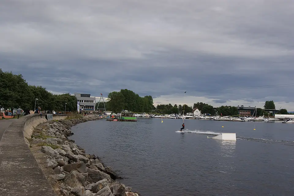 8 Metersplanet Mjøsa 2