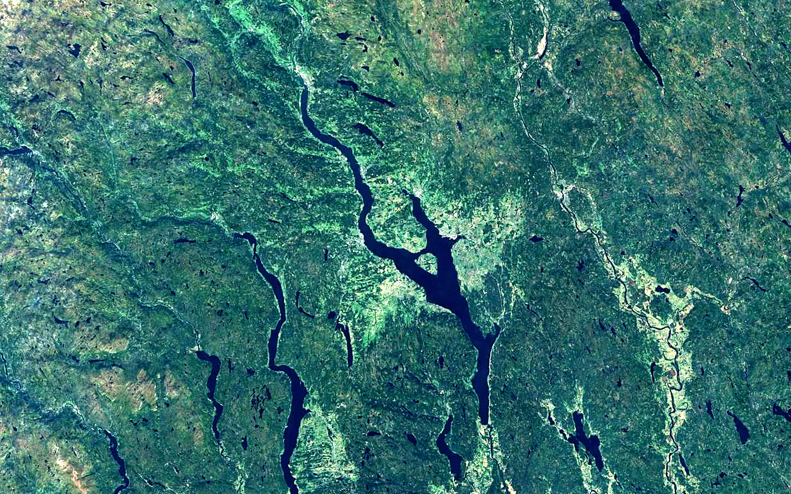 Mjøsa seen from space (Sentinel-2)
