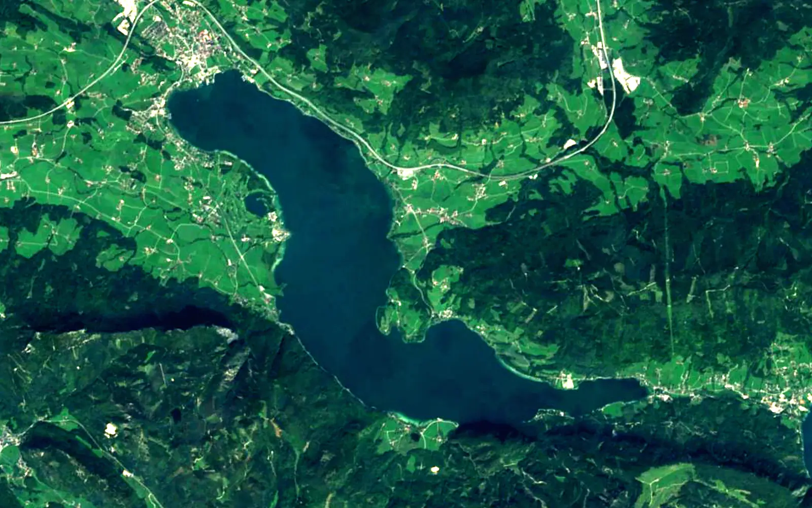 Mondsee seen from space (Sentinel-2)