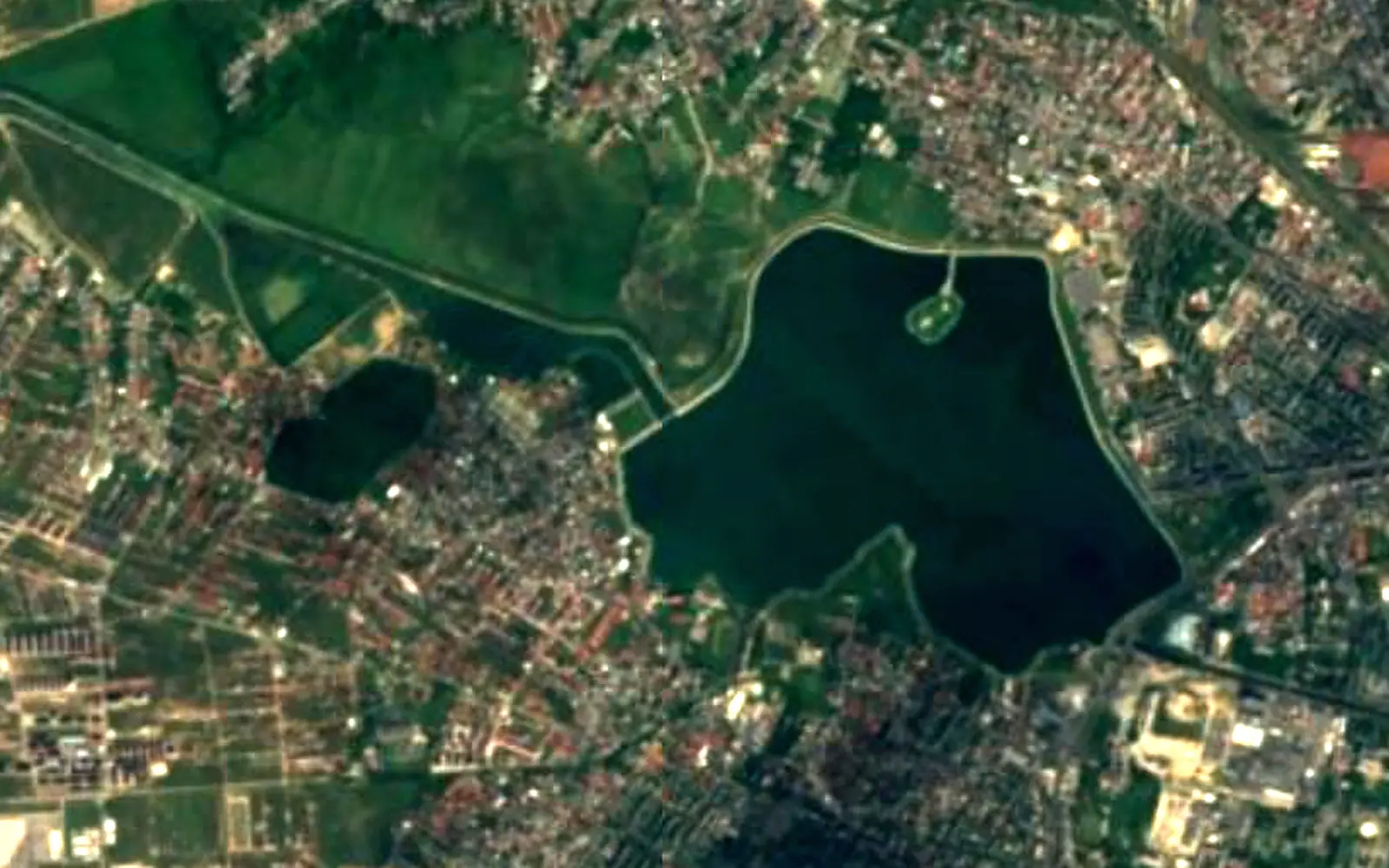 Morii Lake seen from space (Sentinel-2)