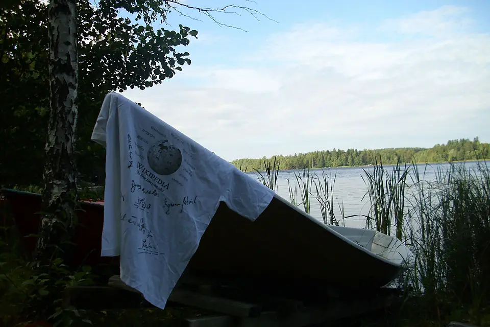 Free Travel Shirt Tampere järvi